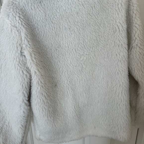 Tommy Hilfiger women’s White Fleece Jacket with Red Zipper - Picture 6 of 7